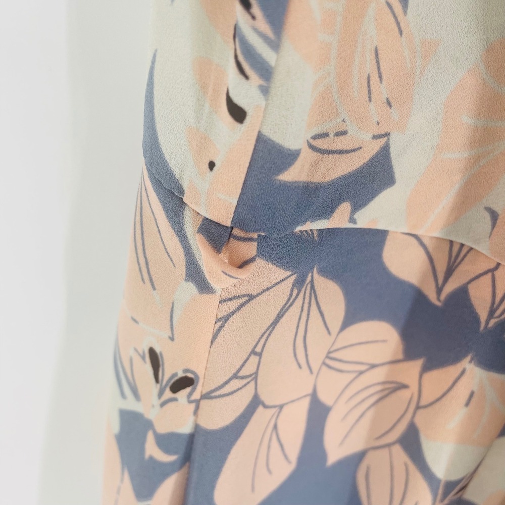ASTR The Label Blue Floral High Low Wrap Maxi Dress size M Feminine Garden - Picture 15 of 16
